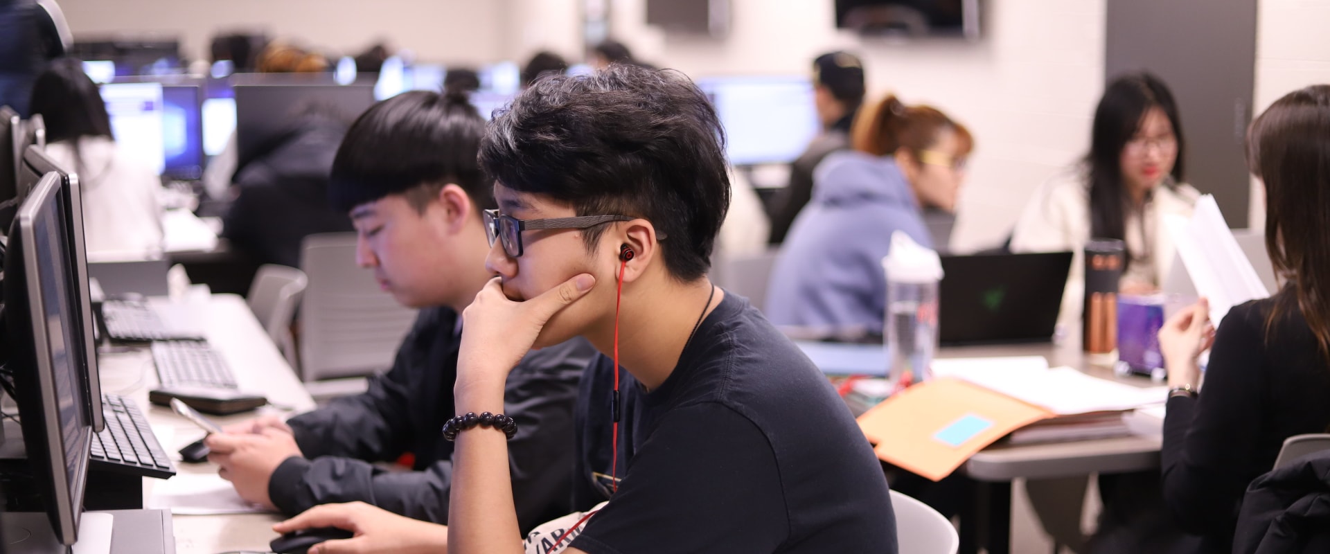 Unlock the Benefits of a Foreign Language Degree An Expert's Guide